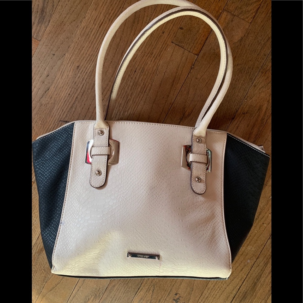 Nine West Purse barely used